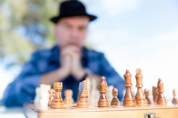 Thinking chess strategy — Stock Photo, Image