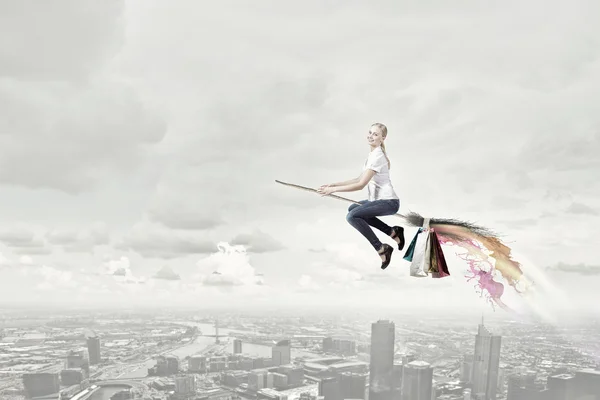 Girl fly on broom — Stock Photo, Image