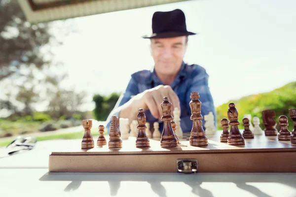 Thinking chess strategy — Stock Photo, Image