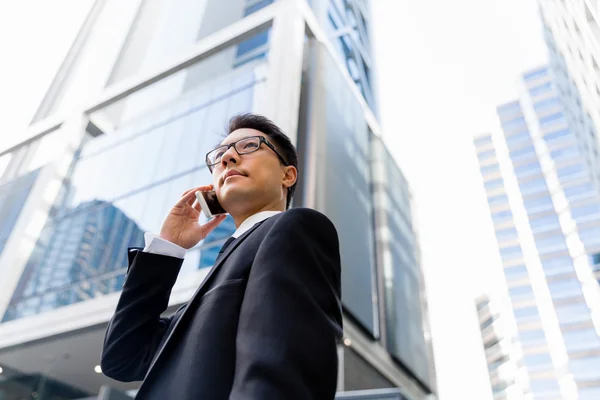 Ich bin immer in Kontakt mit meinem Unternehmen — Stockfoto