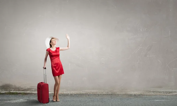 Vrouw in het rood — Stockfoto