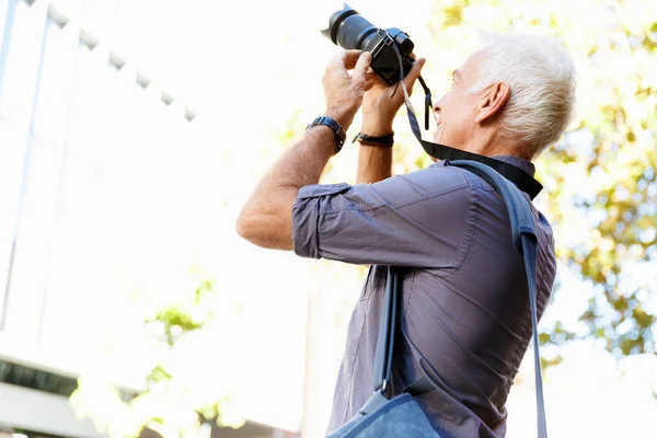 Looking for good shoots — Stock Photo, Image