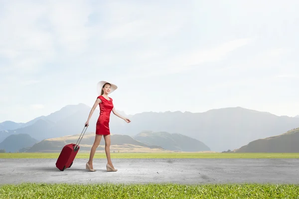 Frau in Rot — Stockfoto