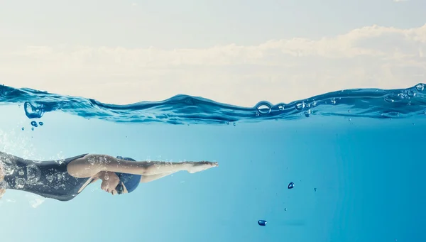 Female swimmer. Concept image — Stock Photo, Image