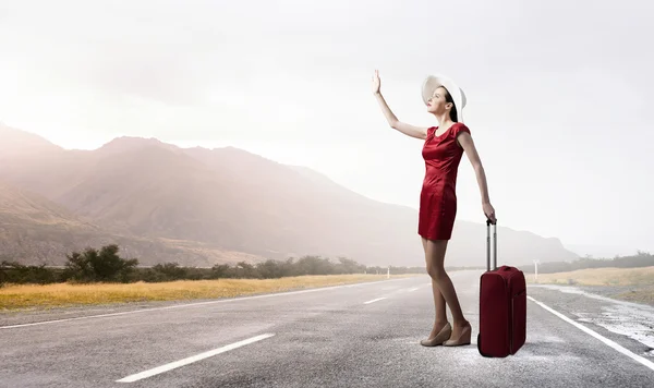 Mujer en rojo —  Fotos de Stock