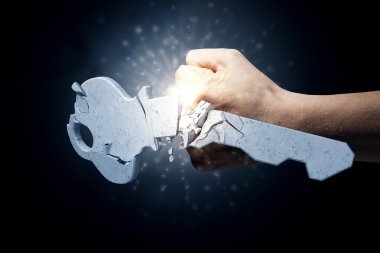 Kırık başarı anahtarı