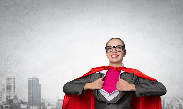 Als u wilt worden super neemt vrouw sterkte — Stockfoto