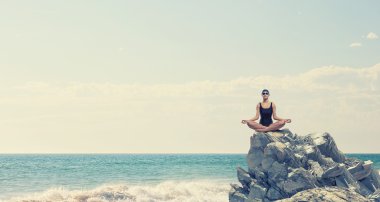 Bayan yüzücü. Kavram görüntü