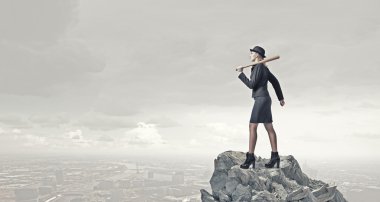 beysbol sopası ile kadın