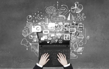 kadın kullanmak laptop