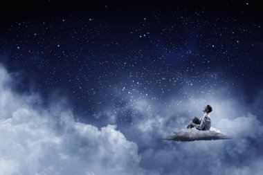 İşadamı gece gökyüzünde