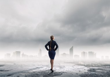 O kendini güvence verdi olduğunu