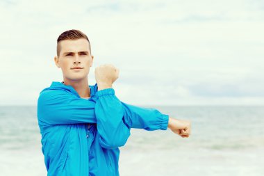 Adam sahilde dışında eğitim