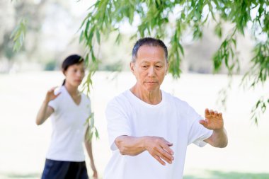 İnsanlar Park Thai chi