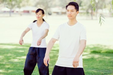 İnsanlar Park Thai chi