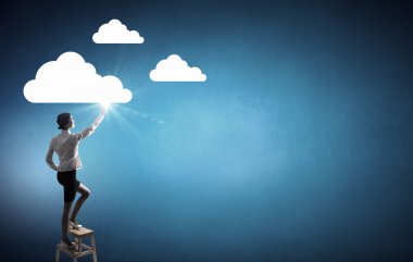 Kadın dokunmatik bulut