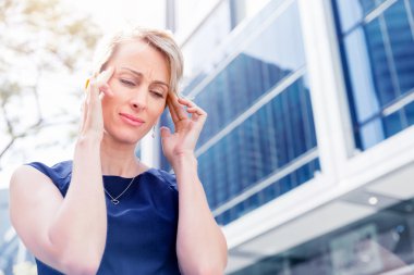 Konsantre olmam gerek