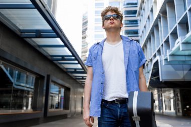 Gitar City ile genç müzisyen