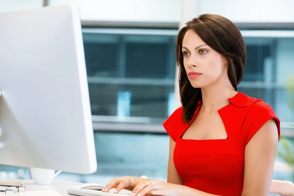 Modern successful business woman — Stock Photo, Image