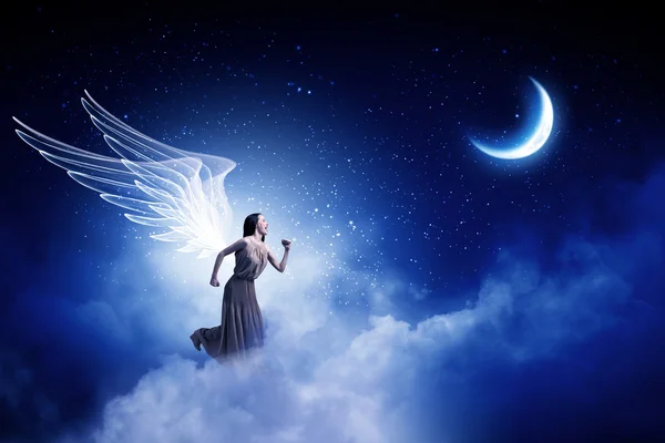 天使の少女のドレス — ストック写真