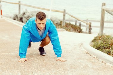 Runner yarış başlatmak hazırlanıyor