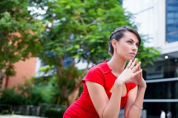 Portrait of businesswoman outside — Stock Photo, Image