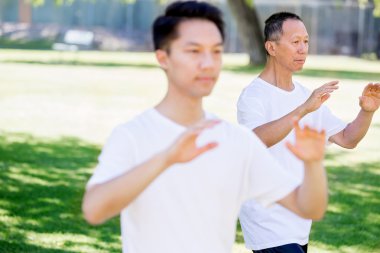 İnsanlar Park Thai chi