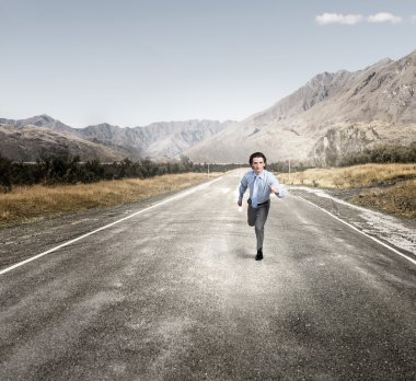 Yolda çalıştırmak işadamı