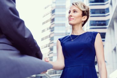 İşyeri dışında tanışmak güzeldi