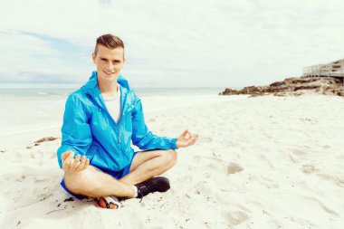 Adam sahilde dışında eğitim