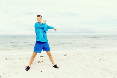 Adam sahilde dışında eğitim