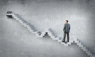 Kariyer basamaklarını