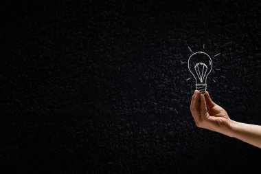 Karanlığın içinde harika parlak fikir