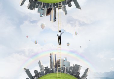 İki dünya arasında kaybolur