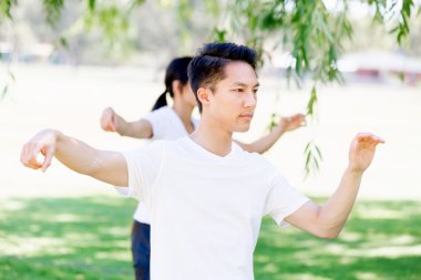 İnsanlar Park Thai chi