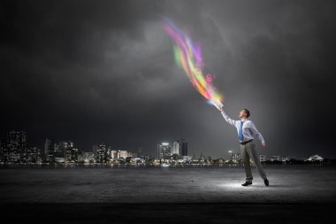 Eğitim karanlığın içinde parlak ışık