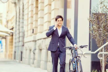 Bisiklet ile başarılı iş adamı