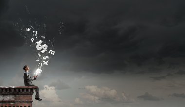 Adam cep telefonunu ile arama yapma