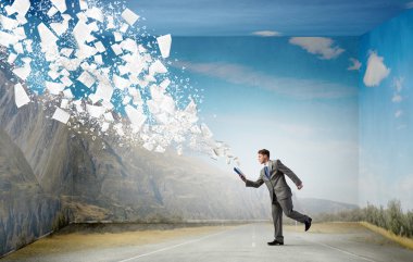 Adam kaçıyor okuma