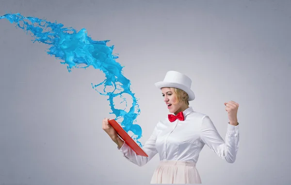 Book that blow up your imagination — Stock Photo, Image