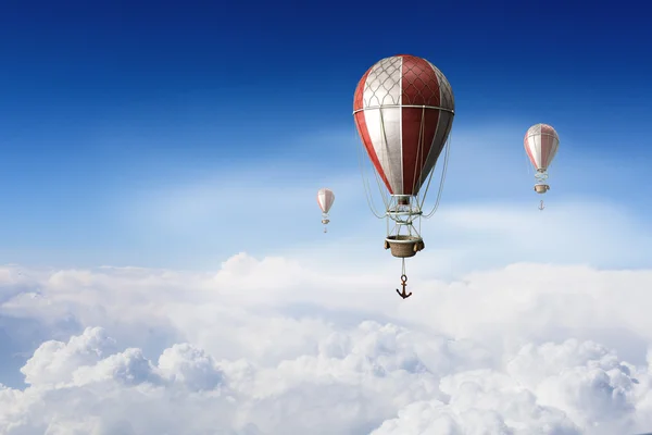 Aerostats flying high — Stock Photo, Image