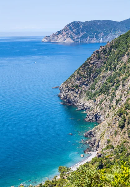 Panorama of the coast of the Cinque Terre in Italy. — Stock Photo, Image