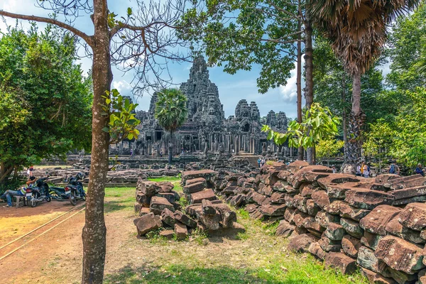 The ruins of Angkor Thom Temple in Cambodia — Stock Photo, Image