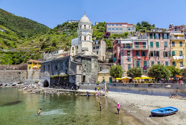 Vernazza，一个五渔村国家公园的海滨长廊 — 图库照片