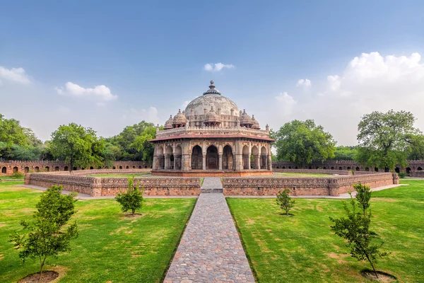 Túmulo de Isa Khan — Fotografia de Stock