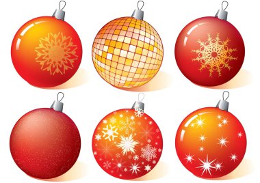 Beyaz arka planda altı Noel süsü