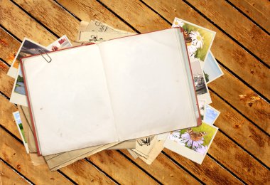 eski kitap ve fotoğrafları