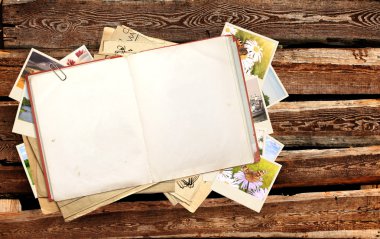 eski kitap ve fotoğrafları