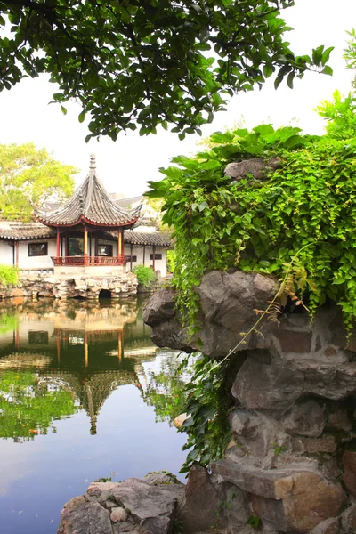 Trädgård av fiskare i Suzhou, Kina — Stockfoto