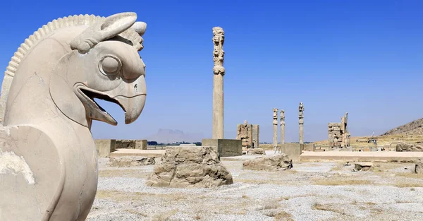 Escultura Piedra Grifo Columnas Del Palacio Apadana Construido Por Darío —  Fotos de Stock